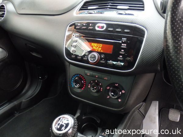 2011 Fiat Punto Evo 1.4 GP image 5