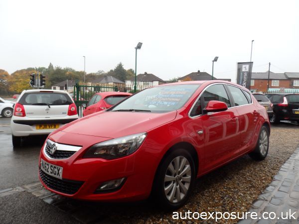 2012 Vauxhall Astra 1.7 CDTi ecoFLEX image 2