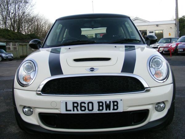 2010 MINI Hatchback 1.6 Cooper S image 1