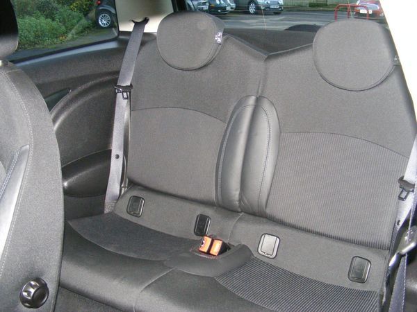 2010 MINI Hatchback 1.6 Cooper S image 5