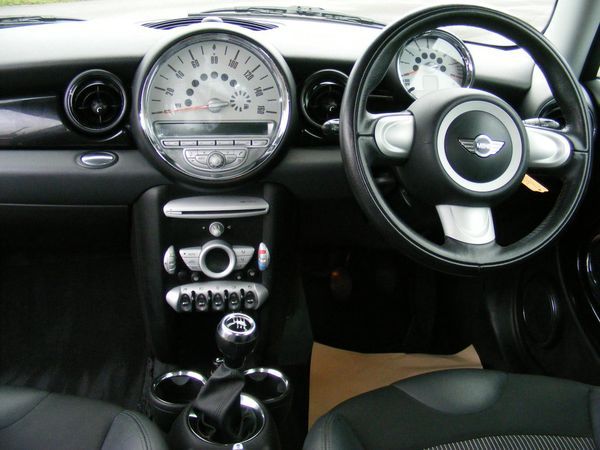 2010 MINI Clubman 1.6 Cooper image 4