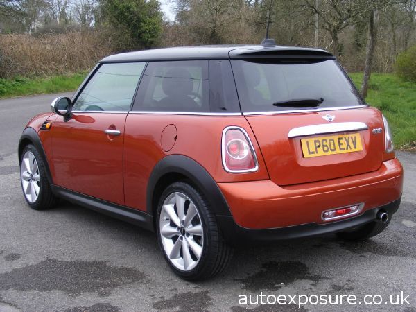 2010 MINI Hatchback 1.6 Cooper image 3