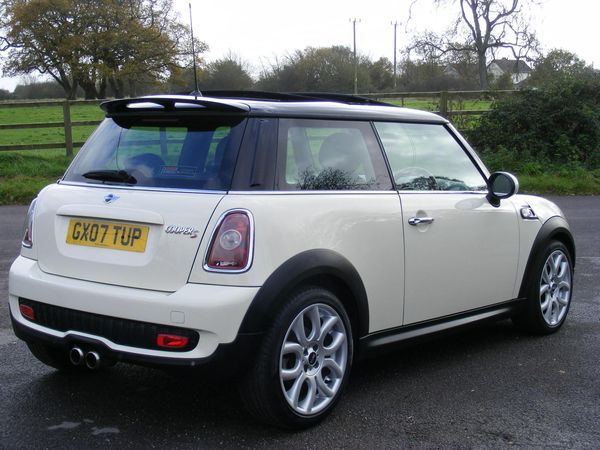 2007 MINI Hatchback 1.6 Cooper S image 3