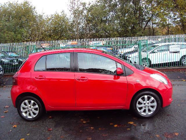 2008 TOYOTA YARIS 1.3 TR VVTI 5d image 2