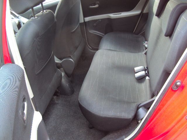 2008 TOYOTA YARIS 1.3 TR VVTI 5d image 5