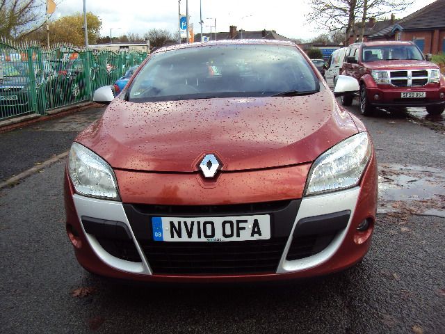 2010 RENAULT MEGANE 1.6 I-MUSIC VVT 2d image 1