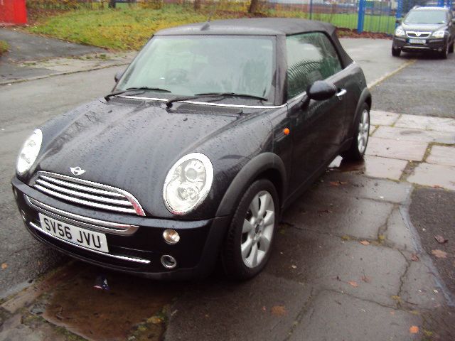 2006 MINI CONVERTIBLE 1.6 COOPER 2d image 1