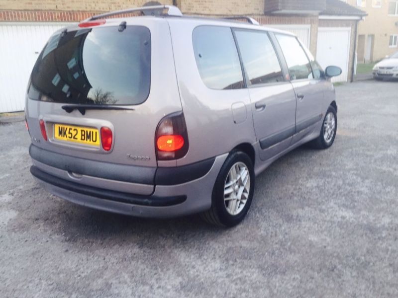 2002 Renault Espace 2.2 Turbo image 2