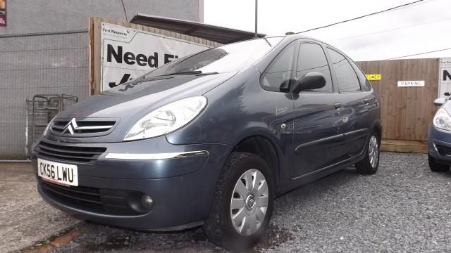 2006 CITROEN XSARA PICASSO 1.6 16V 5d image 2