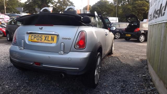 2005 MINI CONVERTIBLE 1.6 COOPER 2d image 3