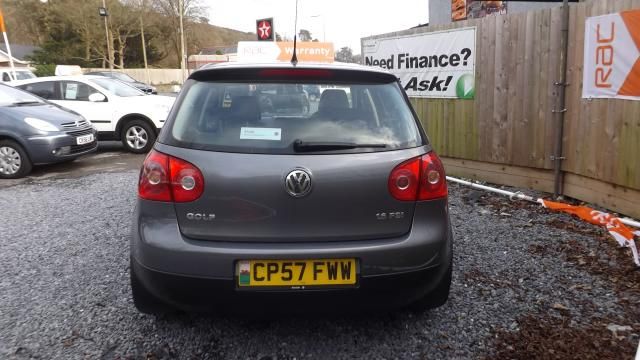 2007 VOLKSWAGEN GOLF 1.6 MATCH FSI 5d image 2