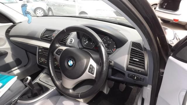2006 BMW 1 SERIES 1.6 116I SE 5d image 4