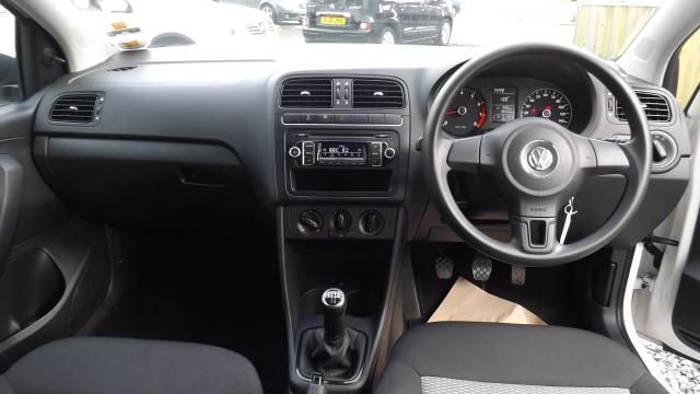 2011 VOLKSWAGEN POLO 1.2 S 3d image 4