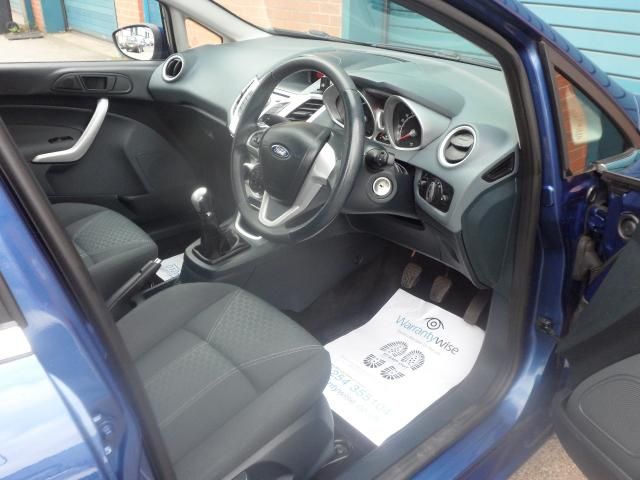 2009 FORD FIESTA 1.4 ZETEC TDCI 5d image 5