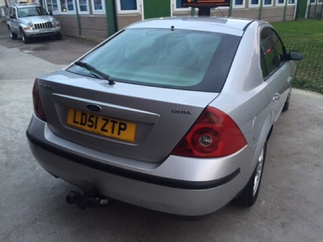 2001 FORD MONDEO 2.0 GHIA 16V 5d image 3