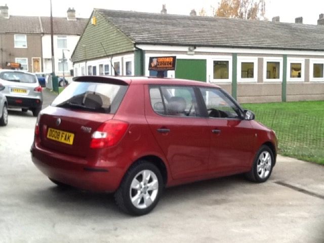 2008 SKODA FABIA 1.2 LEVEL 1 HTP 5d image 3