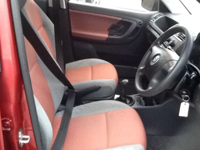 2008 SKODA FABIA 1.2 LEVEL 1 HTP 5d image 5