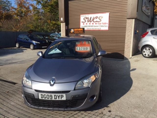 2009 RENAULT MEGANE 1.6 VVT 5d image 1