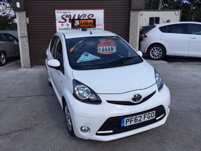 2013 TOYOTA AYGO 1.0 VVT-I FIRE 5d image 1