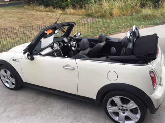 2006 MINI CONVERTIBLE 1.6 COOPER S 2d image 2