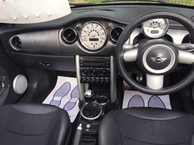 2006 MINI CONVERTIBLE 1.6 COOPER S 2d image 4