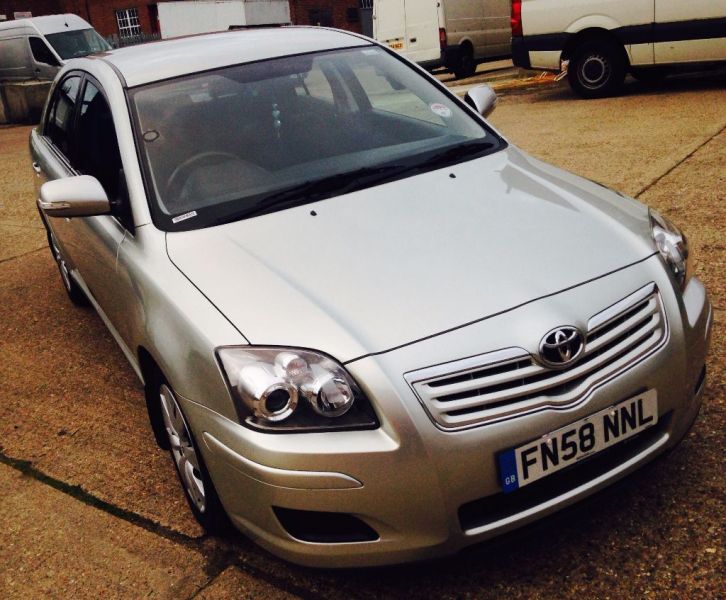 2008 TOYOTA AVENSIS image 1