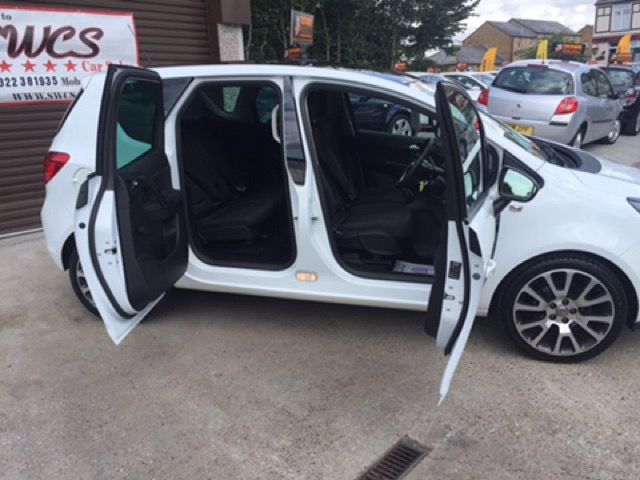 2012 VAUXHALL MERIVA 1.4 5d image 4