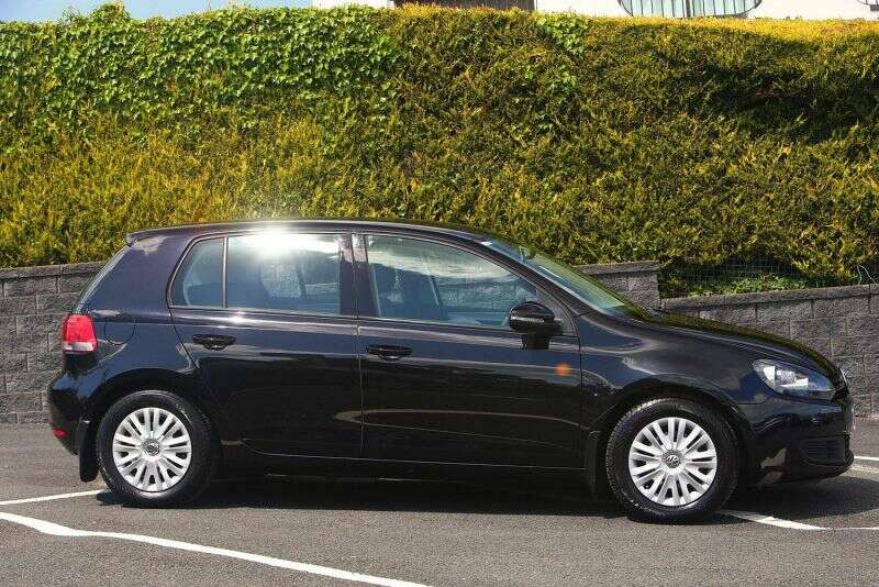 2010 Volkswagen Golf MK6 5-Dr 1.4 image 2