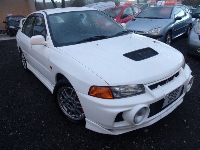 1996 Mitsubishi Lancer 2.0 EVO IV image 1