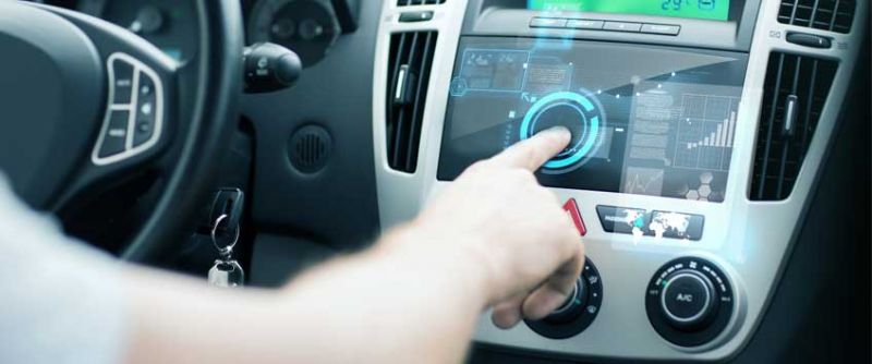 Multitasking While Driving | Mobeo